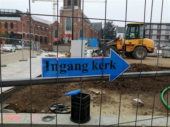 Zoek de ingang van de kerk! - Beringen