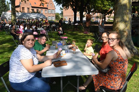 Zomerfeest De Terrilling op het Kioskplein - Beringen