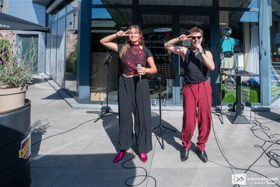 Zomerse muzieknamiddag met Iliana & Nick - Lommel