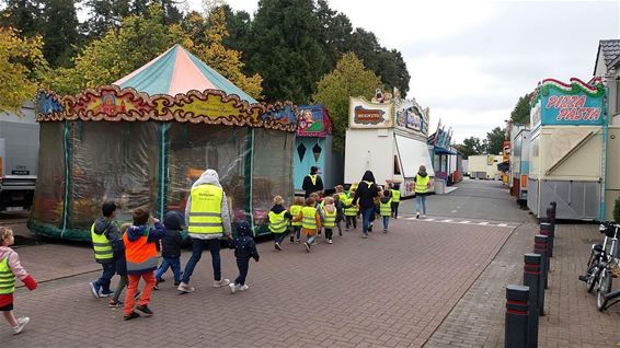 Zondag is het Meeuwen-kermis - Oudsbergen