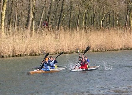 Zondag Kempenmarathon op het kanaal - Neerpelt