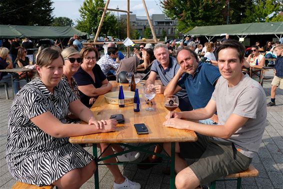 Zonnig en gezellig bierweekend - Beringen