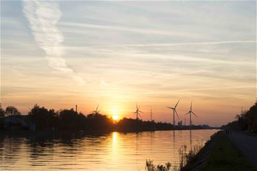 Zonsondergang aan het kanaal - Beringen