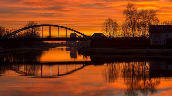 Zonsopgang aan de Barrier... - Lommel