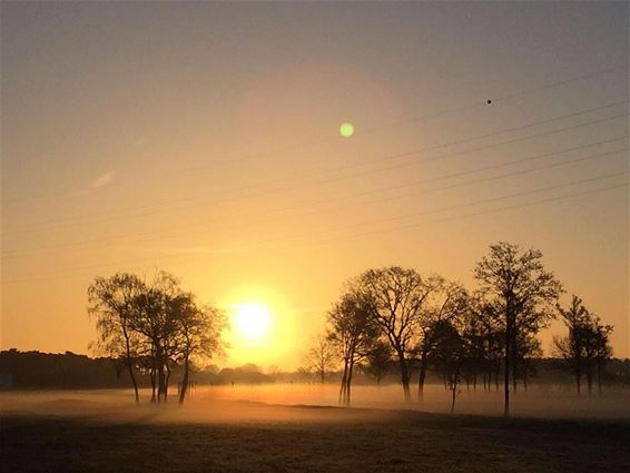 Zonsopgang boven de Rooie Pier - Neerpelt