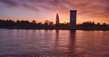 Zonsopgang met Saharazand - Beringen