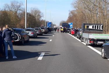 Zwaar ongeval E313 in Geel: snelweg afgesloten - Beringen