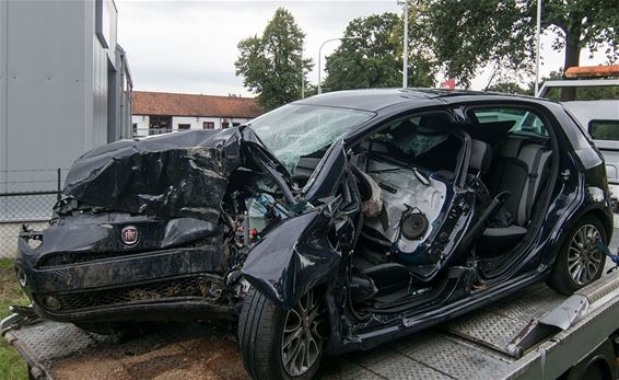 Zwaargewonde bij verkeersongeval - Hechtel-Eksel