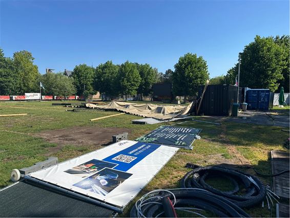 Zware schade in Monastery Garden door onweer - Hamont-Achel