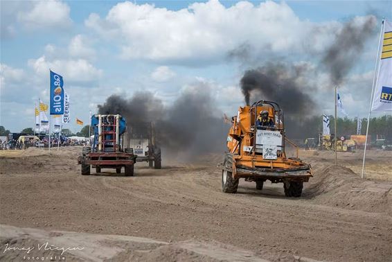 Zwarte doemp en spektakel op Pikdorsercross - Oudsbergen