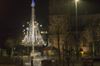Lommel - Kerkplein weer opgefleurd met kerstboom