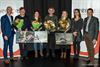 Neerpelt - Bloemen voor de sportkampioenen