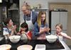 Houthalen-Helchteren - Samen koekjes bakken