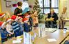 Beringen - Kleuters Steenhoven zingen kerstliedjes