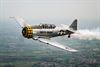 Beringen - Meevliegen met T-6 Texan uit WO II