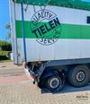 Pelt - Klapband op Koning Albertlaan