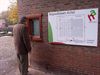 Hamont-Achel - Infoscherm bij de kerkhoven