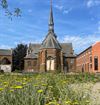 Beringen - Achterkant kerk terug zichtbaar