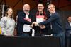 Lommel - Solidariteitscharter Special Olympics ondertekend