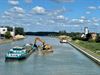 Beringen - Ondertussen, aan het Albertkanaal