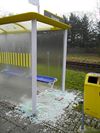 Overpelt - Bushokje vernield