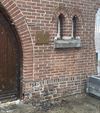 Bocholt - Auto rijdt in op kapel