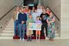 Lommel - Een cheque voor You for Two van Vur d'Leut
