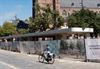Lommel - Buspaviljoen aan het Kerkplein krijgt vorm