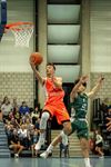 Lommel - Drukke startdag bij basket Lommel
