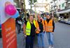Pelt - Fluohesjes voor marktbezoekers