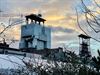 Beringen - Wind rukt zeildoeken los