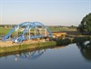 Hamont-Achel - CSM-brug wordt over kanaal gehesen