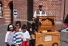 Lommel - Cultuurmarkt op het Kerkplein