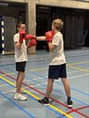 Bocholt - Leerlingen doen aan kickboks