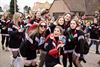 Oudsbergen - De Heikiesèters vieren carnaval in Meeuwen