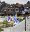 Pelt - De EMJ-vlaggen hangen, het aftellen kan beginnen