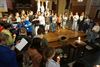 Lommel - Kruisweg en paasbezinning voor de vormelingen