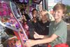 Pelt - Zonnige én natte start voor kermis in Neerpelt