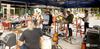 Lommel - P@ssenger bracht sfeer op terras zwembad