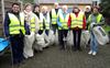 Lommel - Samana ruimt zwerfvuil op in Lommel-Centrum