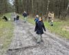 Hamont-Achel - Paashaas brengt leven in Achel Statie