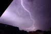 Peer - Bliksemlicht show boven Grote-Brogel