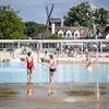 Beringen - Meerdere kinderen gered uit zwembad