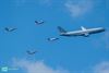 Hamont-Achel - Tanker met gevechtsvliegtuigen boven de regio