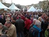 Neerpelt - Koppen lopen op het Marktplein