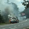 Lommel - Auto uitgebrand op N74