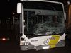 Pelt - Auto tegen lijnbus op Hamonterweg
