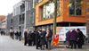 Overpelt - Veel volk voor nieuwe serviceflats