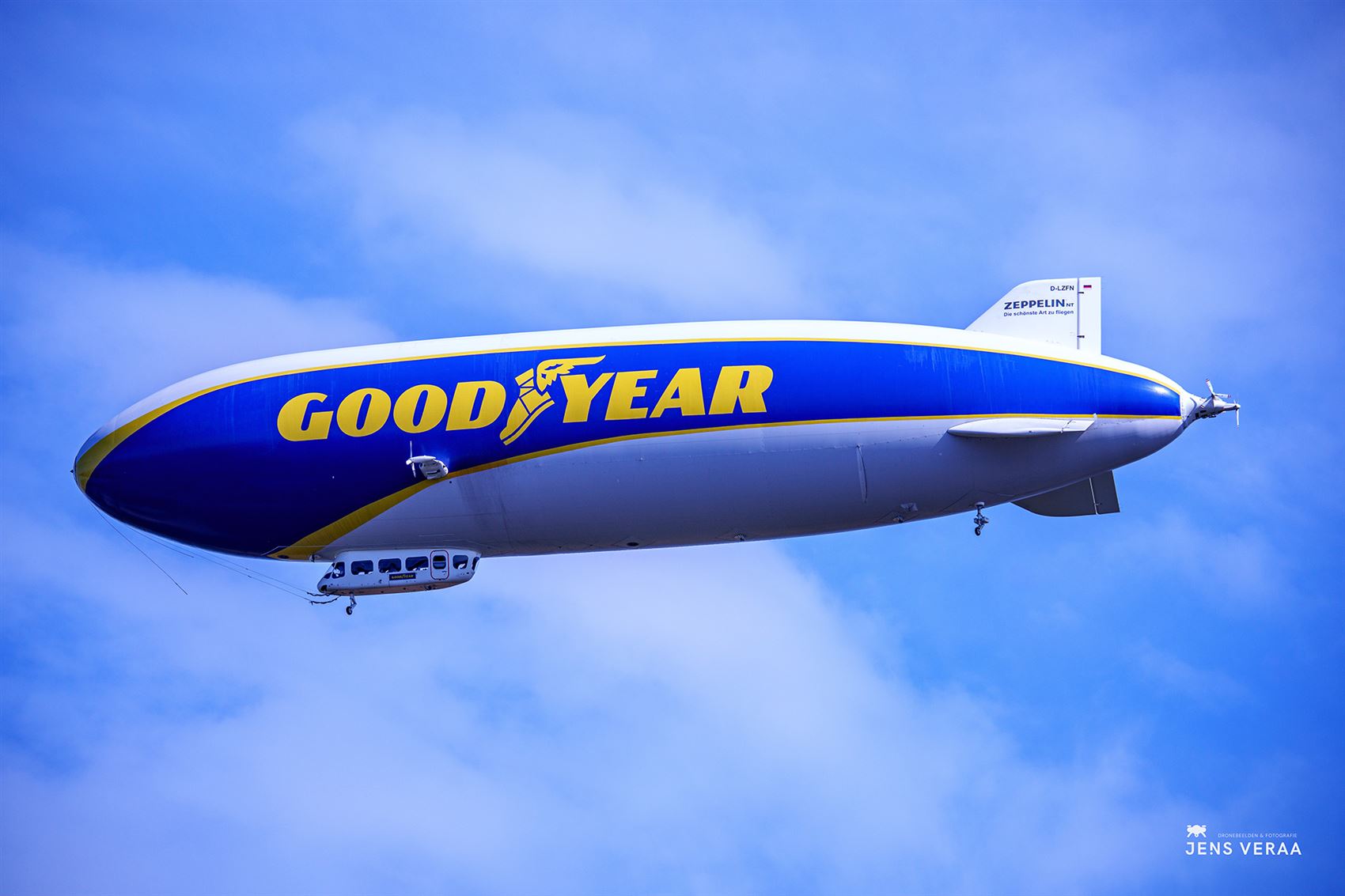 Oudsbergen - Goodyear-zeppelin duikt opnieuw op boven Meeuwen