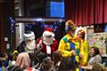 Kerstman en Nasreddin Hodja bezoeken Steenveld